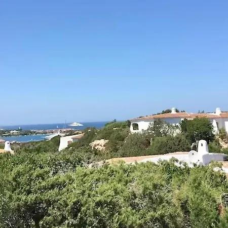 Villa Con Vista Mare E Piscina Comune A